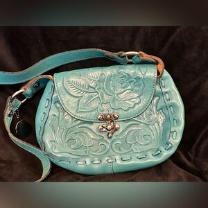 NWOT Patricia Nash Turquoise Floral Embossed Crossbody Bag, Aqua